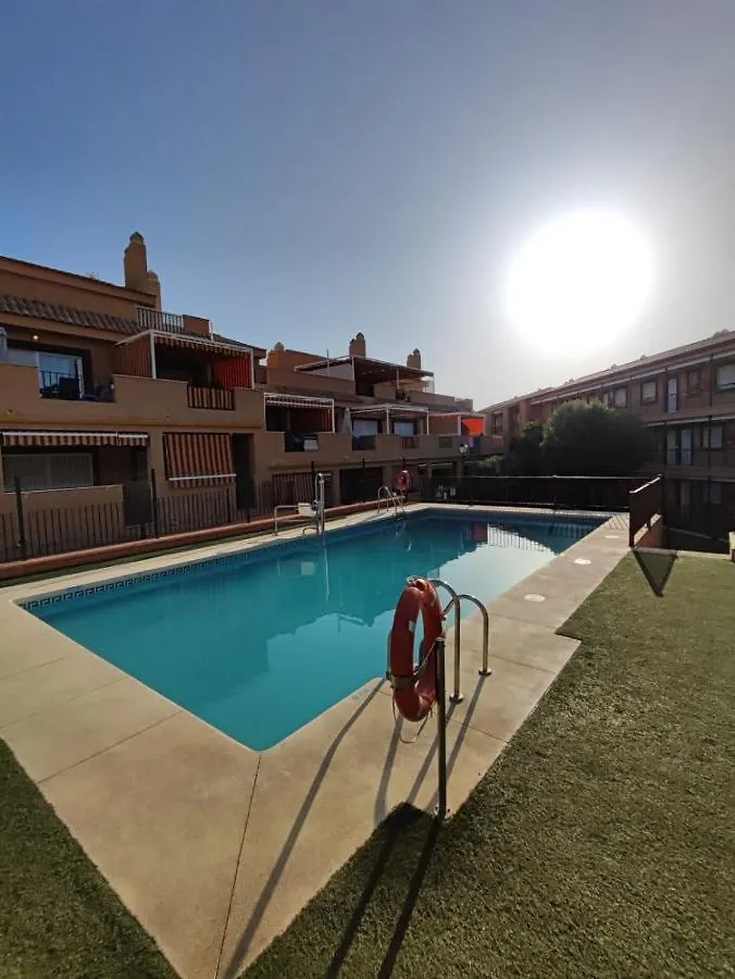 Apartamento con gran terraza a 50 m de la playa San Luis de Sabinillas España